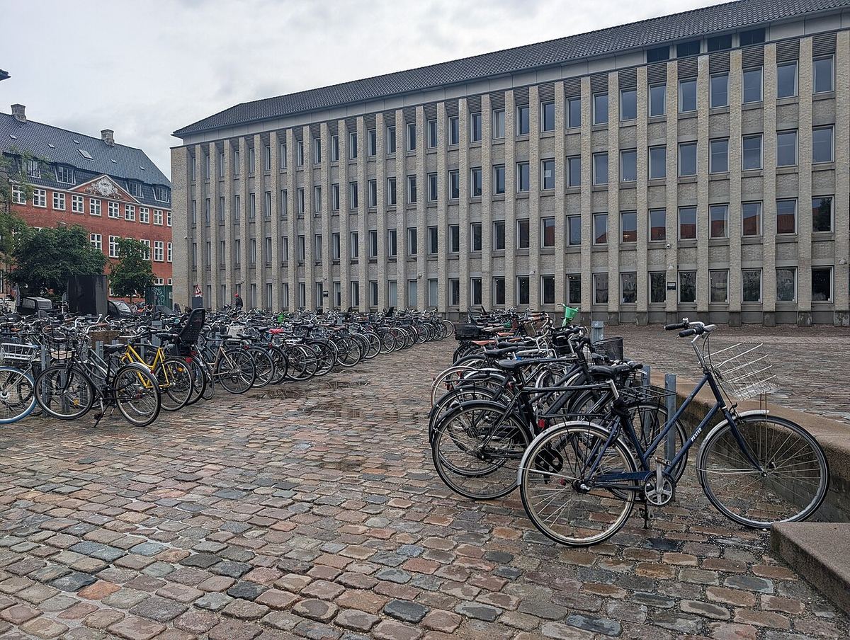 Miniature af Bicycle parking at Asiatisk plads, Copenhagen